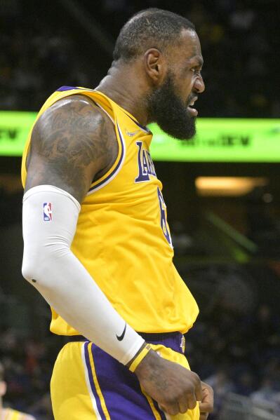 Lebron james average best sale points per game 218